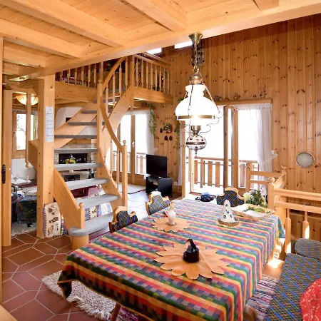 Chalet Ferienhaus Nyaraló